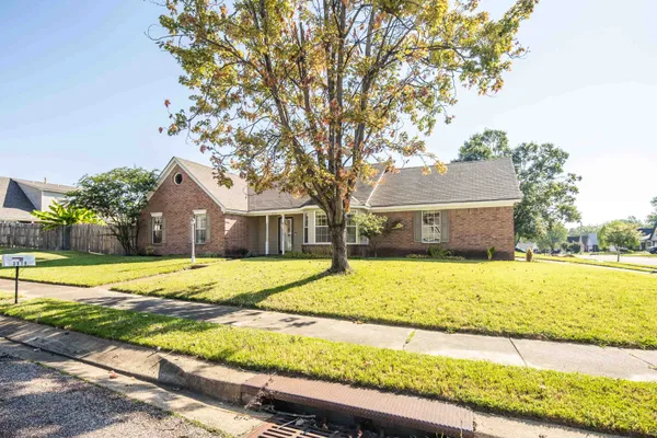 3510 RIPPLECHASE DR