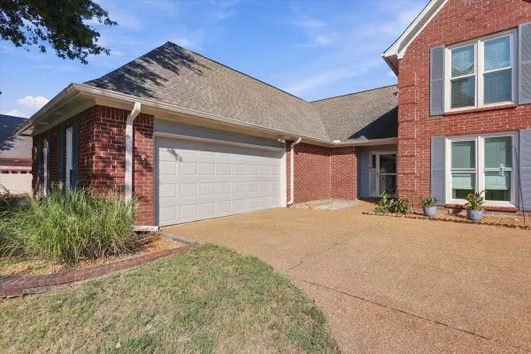 3902 LIGHTHOUSE LN