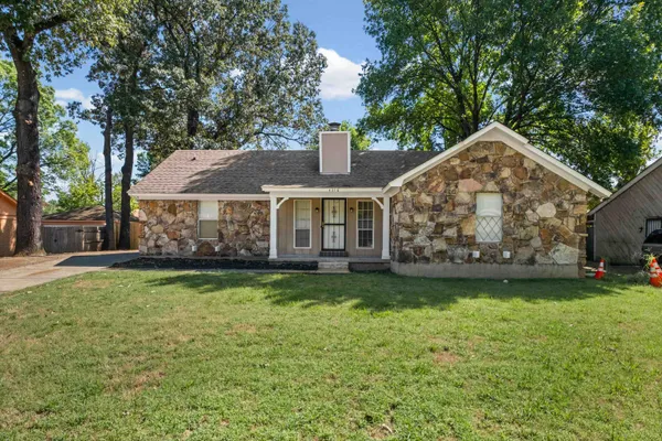 4316 CRESCENT PARK DR