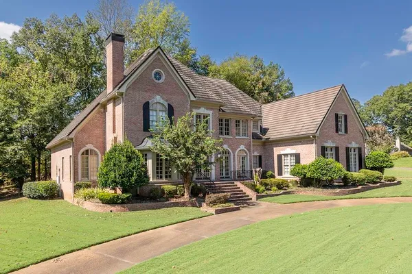465 RIVEREDGE DR