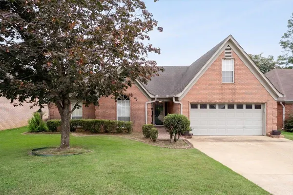6449 GILLIA CIR