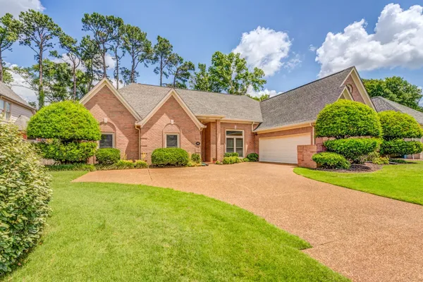 6600 QUAIL POINTE CIR