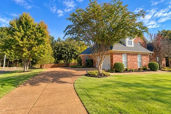 8858 CARRIAGE CREEK RD