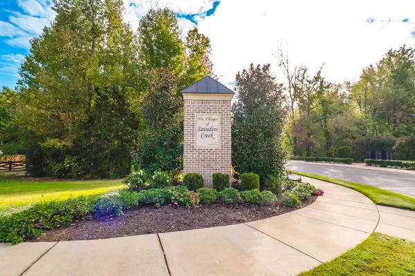 75 MAGNOLIA RIDGE DR