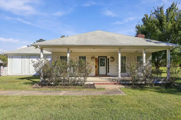 2750 WARD RD