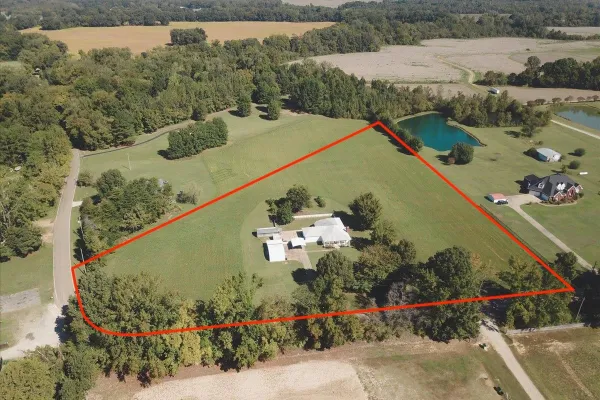 2750 WARD RD
