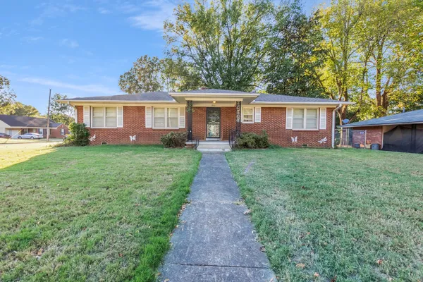 3947 GRACELAND DR