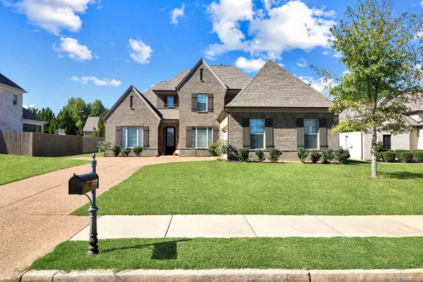 7177 ALEXANDER HILL LN