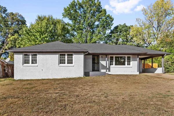 1332 E RAINES RD