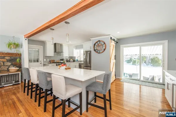38 FREMONT TER