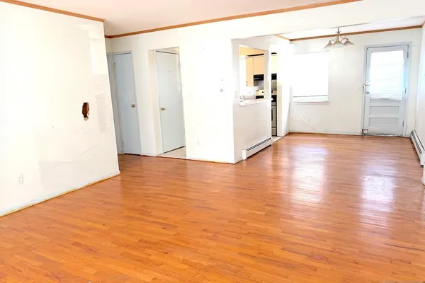 4 LAKEVIEW C
