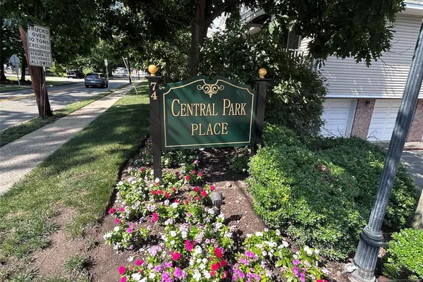 200 CENTRAL PARK PL