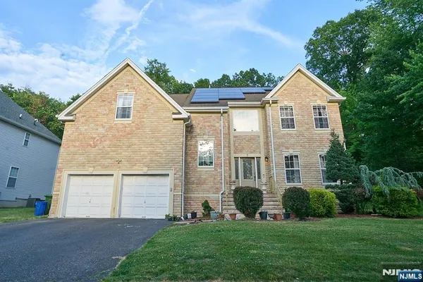 7 PATRICK AVE