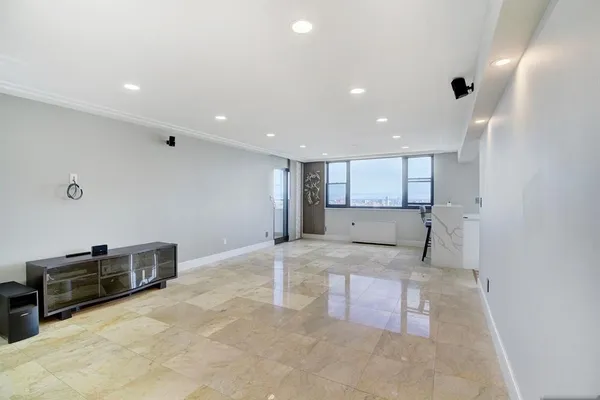 250 GORGE RD 29L