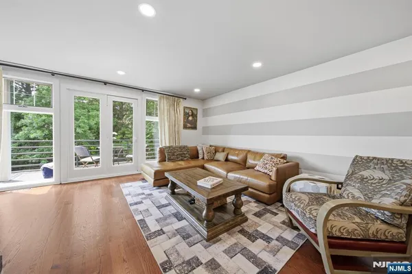 31 GRAND COVE WAY E31