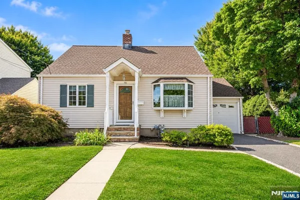 751 LINCOLN AVE