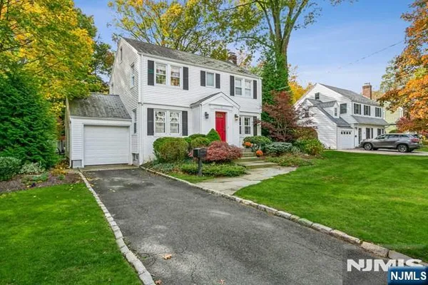 86 WINDSOR RD