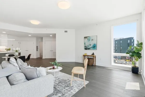 380 NEWARK AVE 406