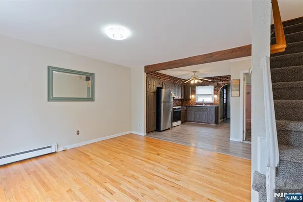 28 PARK PL