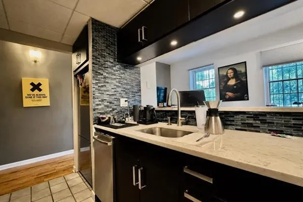227 COLUMBUS DR 113B