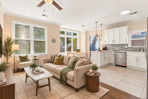 275 PACIFIC AVE 2