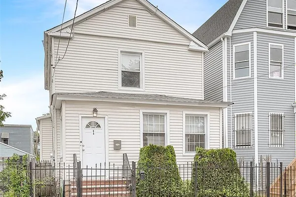 64 NORWOOD ST