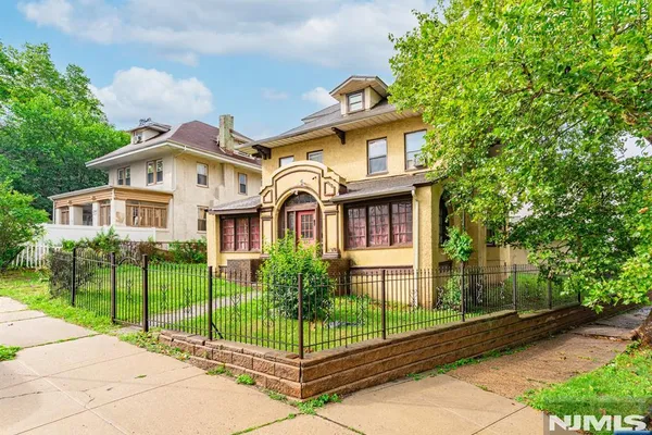 233-237 MEEKER AVE