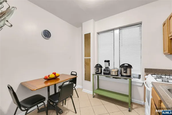 523-525 34TH ST