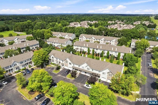 8A ASHLEY CT 8A