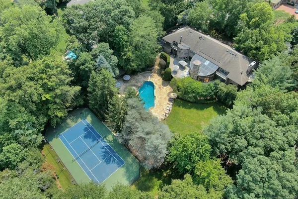59 JACKSON DR