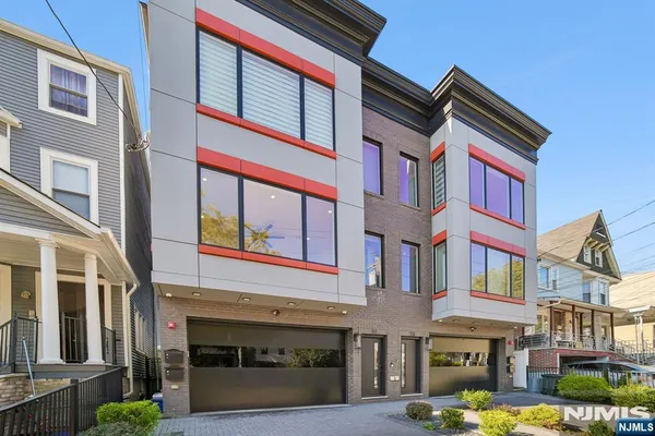 51 PROSPECT ST 1