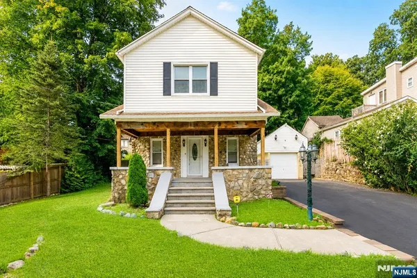 20 SHAWNEE RD