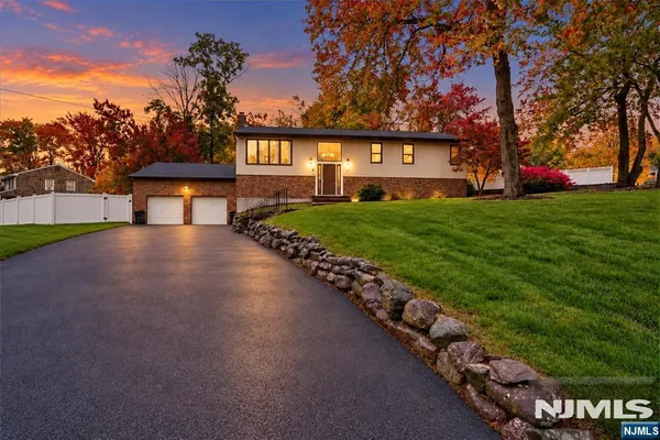 20 WESLEY DR