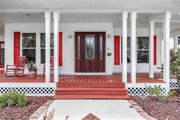 1323 FRONTIER CIR