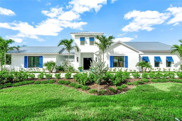 985 CLIPPER RD