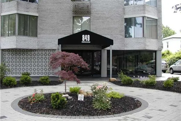 849 DELAWARE AVE 605