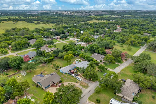 11909 BLUEBONNET LN