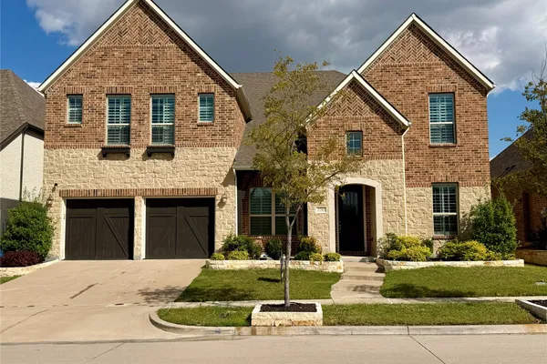 2705 WALNUT CREEK LN