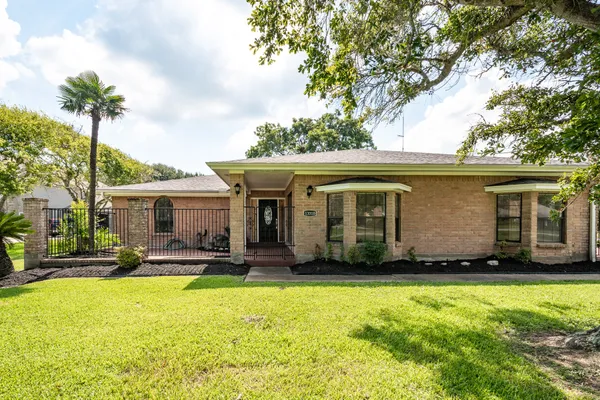 13310 BAY PL
