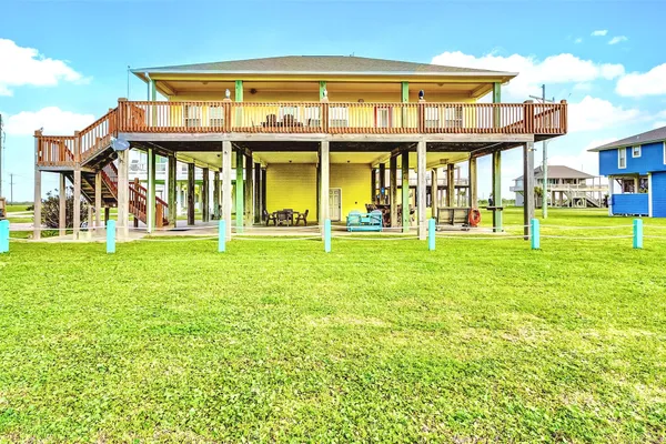 972 HAMILTON DR