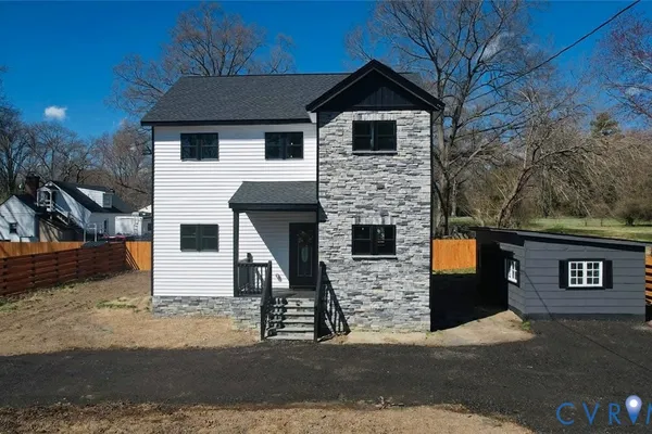1952 POWELL RD