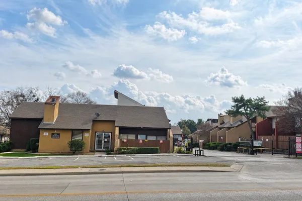 7152 FAIR OAKS AVE 2087