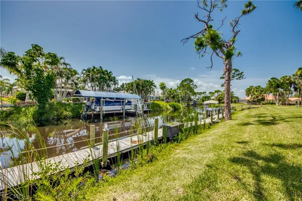 15350 MOONRAKER CT 304