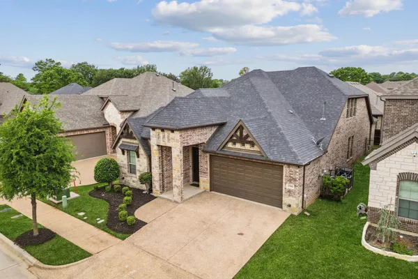 2504 MOORES LNDG