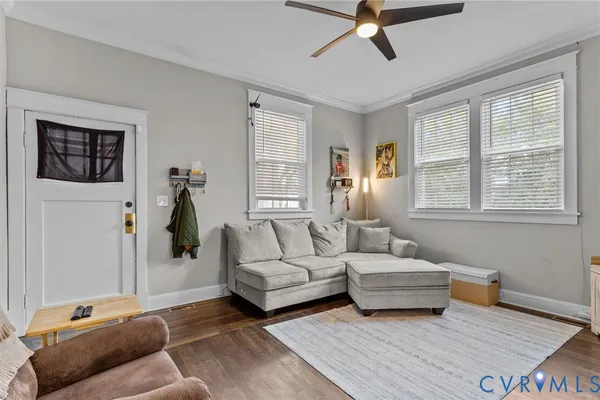 405 LAFAYETTE AVE