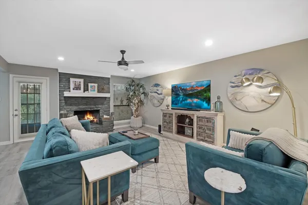 11512 TIN CUP DR 201