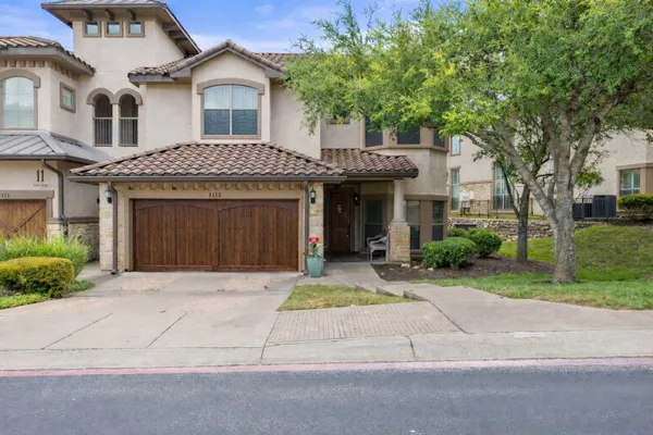 7800 SW PKWY 1112