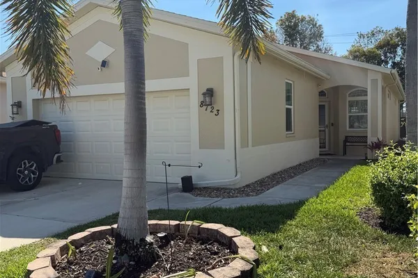8723 IBIS COVE CIR