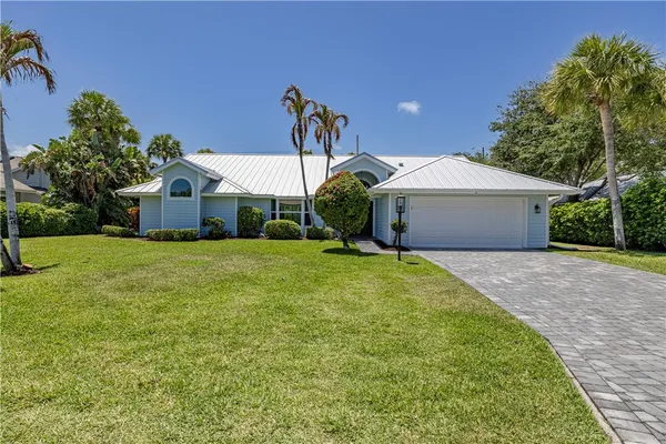 1131 ADMIRALS WALK