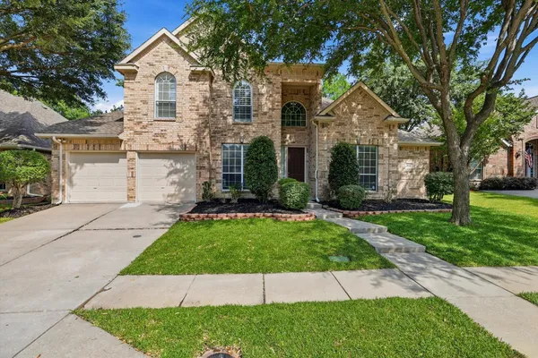 801 CORALBERRY DR